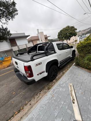 CHEVROLET S10 2.8 16V TURBO DIESEL Z71 CD 4X4 AUTOMÁTICO CHEVROLET S10 2.8 16V TURBO DIESEL Z71 CD 4X4 AUTOMÁTICO